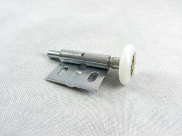 Roller wheel support with wheel support